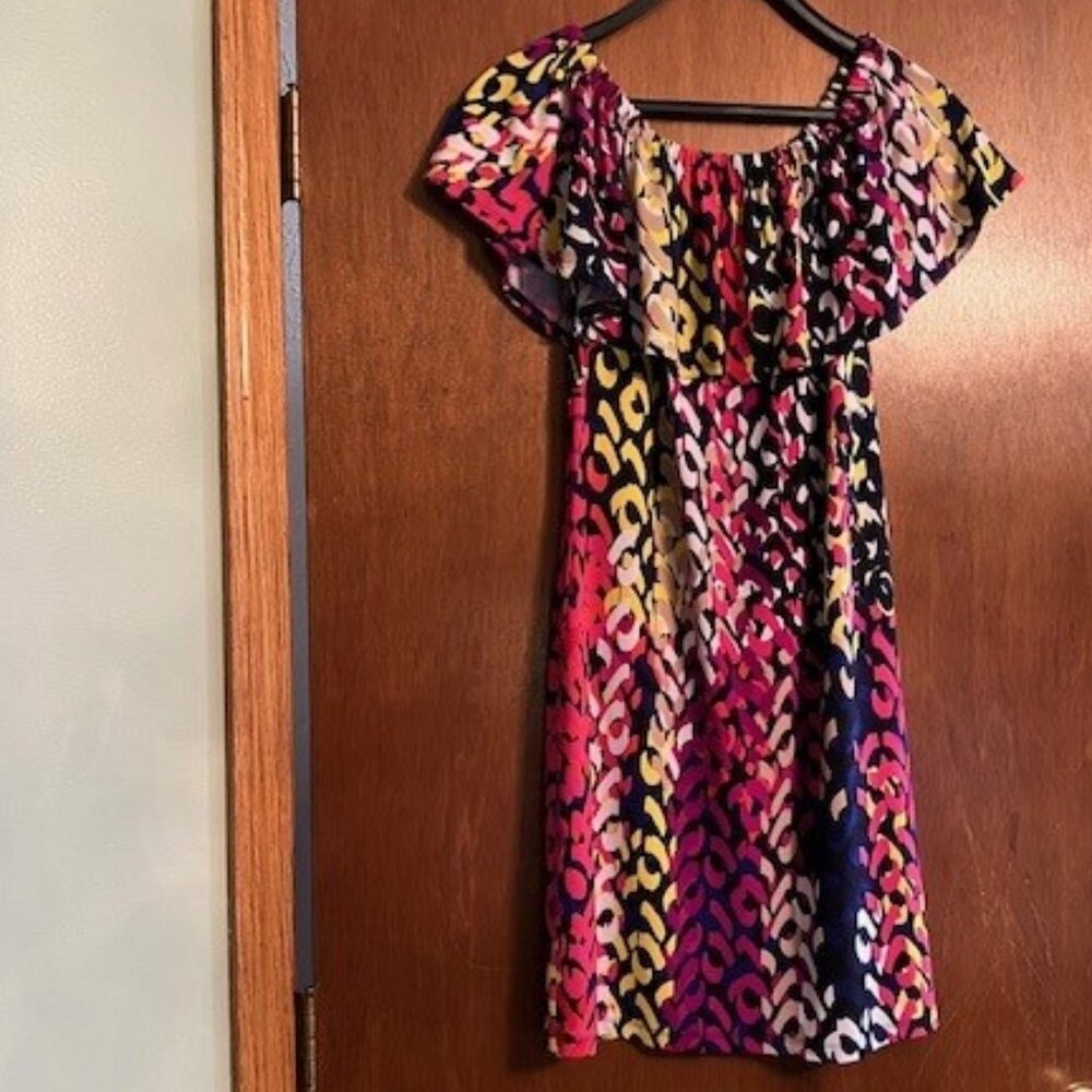 Trina Beachy dress size small, multicolored